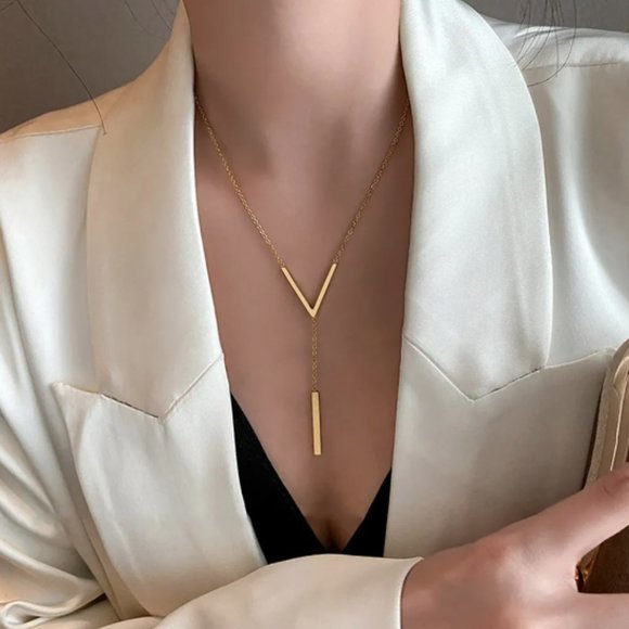 Dainty Chevron Bar Necklace • Custom Necklace, Perfect Gift for Her - Picture 1 of 3